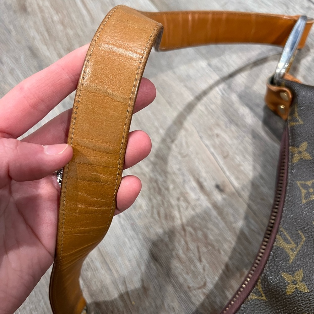 Authentic Louis Vuitton Monogram Shoulder Bag in Brown and Tan - Picture 11 of 15